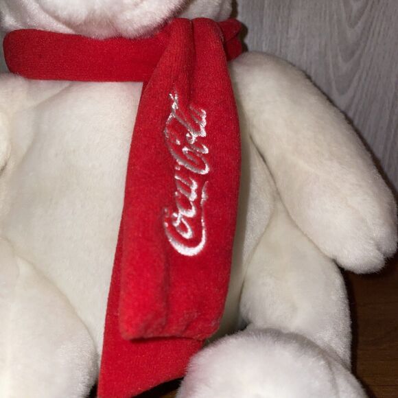 COCA COLA POLAR BEAR 10 Inch Red Scarf Plush Stuffed Traly Hong Kong Ltd - Picture 4 of 15